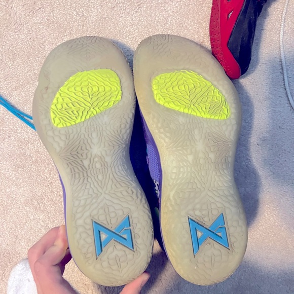 PG 2 used 9/10 size 13 - Picture 3 of 4